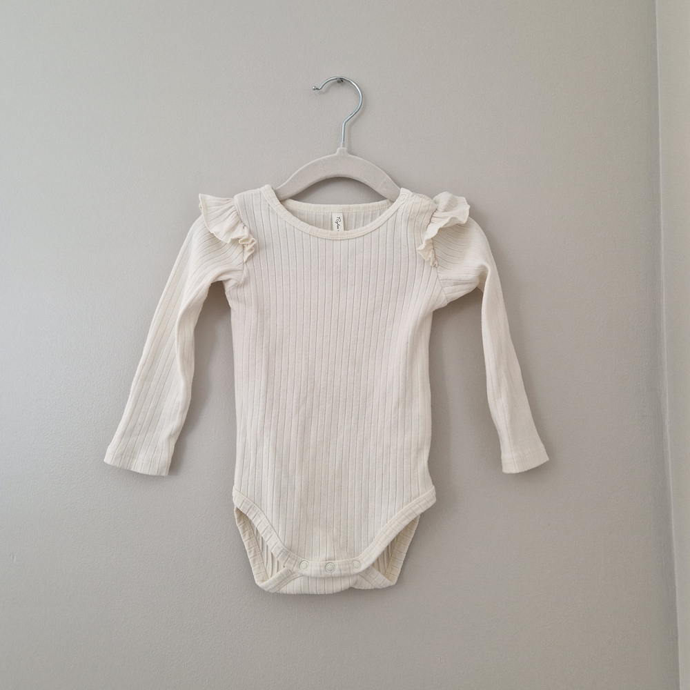 Rylee + Cru Cream Ruffled Long Sleeve Bodysuit